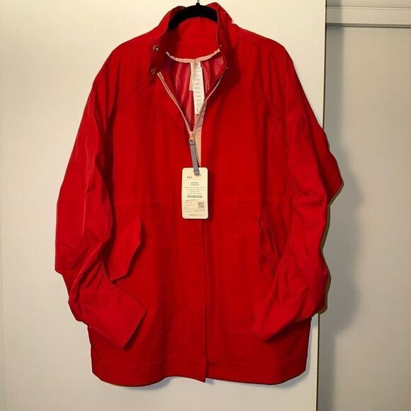 Fabletics Women’s Gianna II Water Resistant Jacket Red Small NWT - Picture 1 of 12